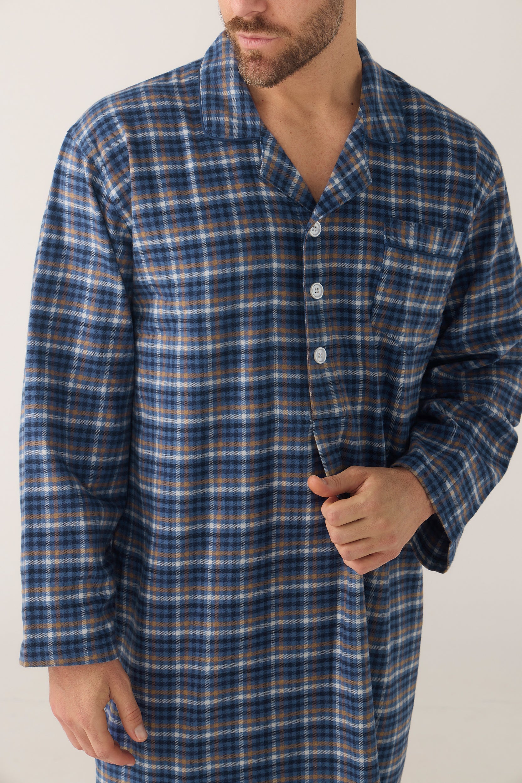 Men's Winterweight Long Sleeve Longer-Length Nightshirt – Ancestry Tartan, Chestnut Nightshirt - Contare