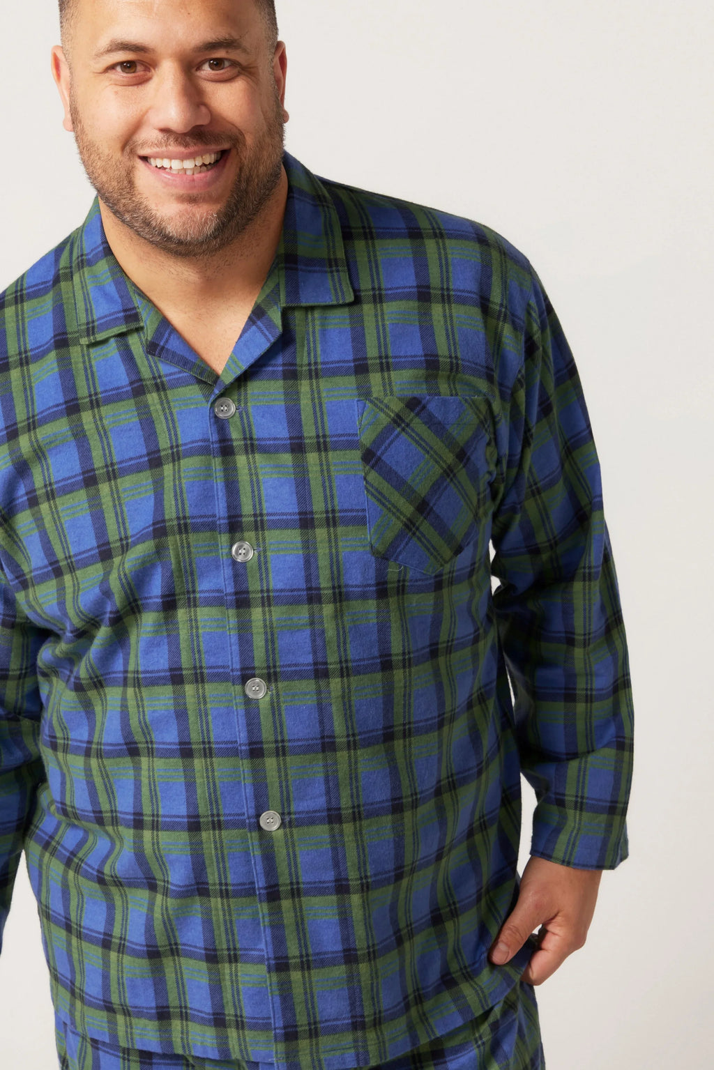 Men’s Flannelette Long Sleeve Pyjama Set – Irish Country Tartan, Green Pyjama Sets - Contare